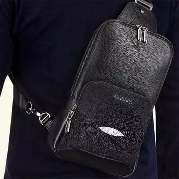 BO462MA - BLACK CUADRA FASHION STINGRAY CROSSBODY MESSENGER FOR MEN