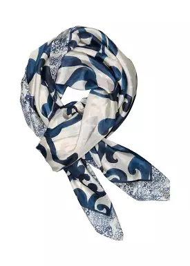 Gustav Inette big printed silk scarf 52800 Silketrklde - Sand w. Navy Print