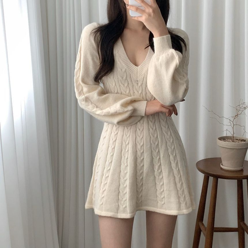 Long-Sleeve Cable-Knit Mini A-Line Sweater Dress ZR22