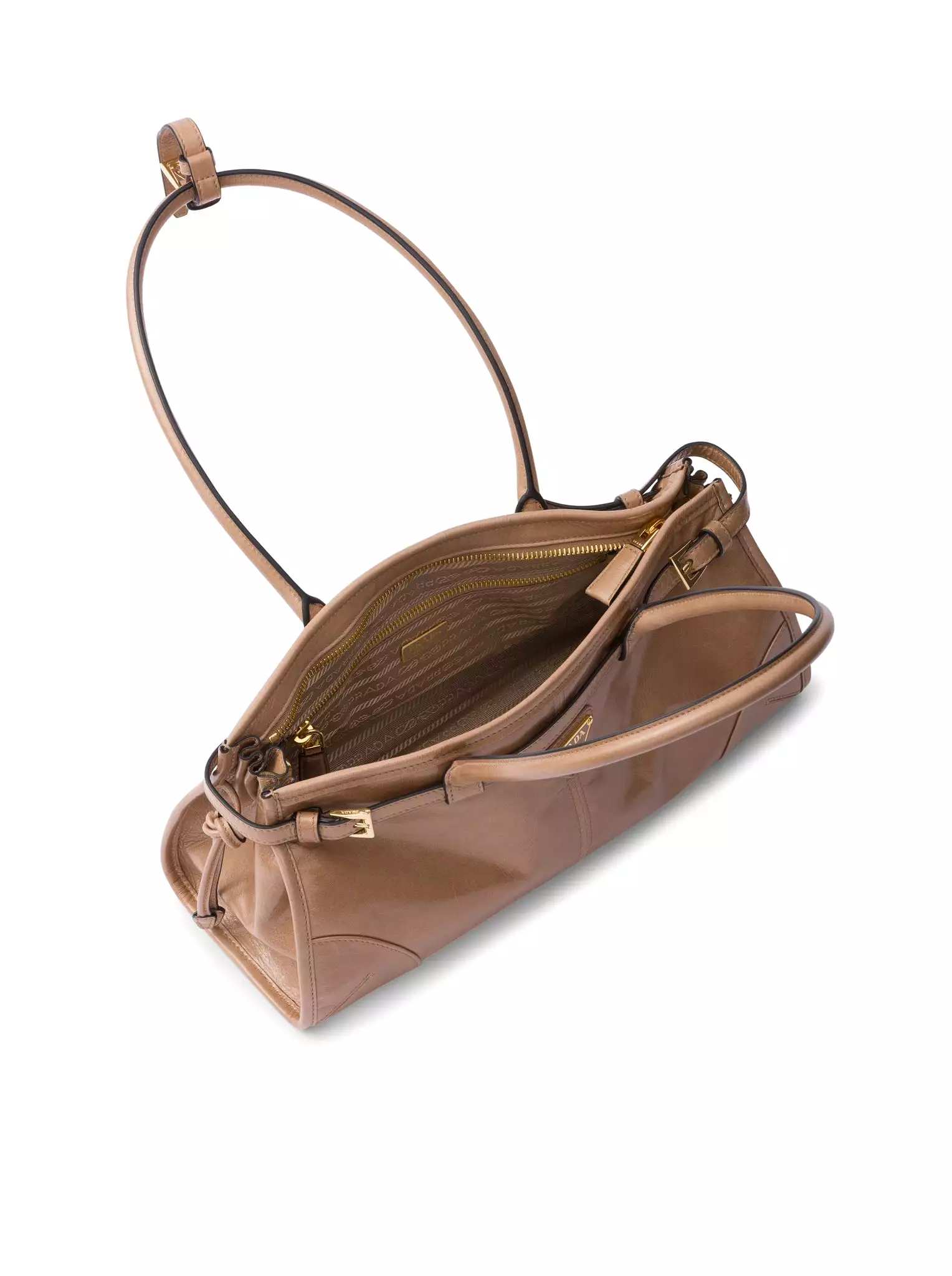 Medium leather handbag