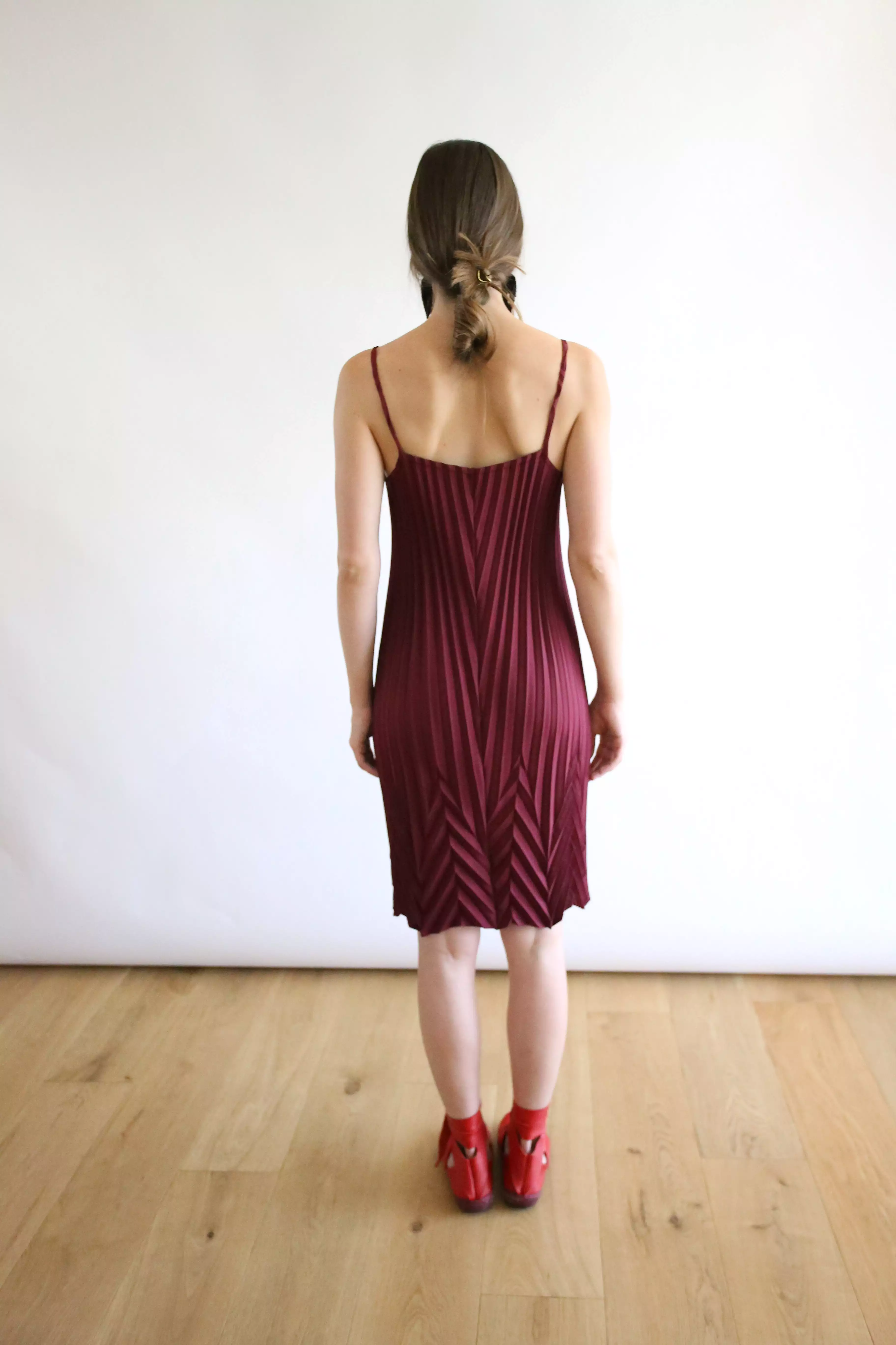 Sunburst Chevron Dress | Burgundy