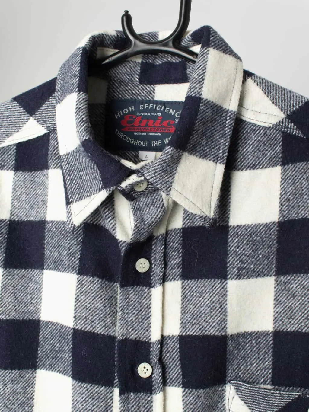 Vintage check flannel shirt in blue and white – Medium